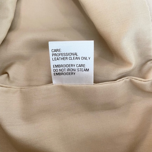 Kora Rae Embroidered Leather Mini Skirt Size 6 - Picture 13 of 13